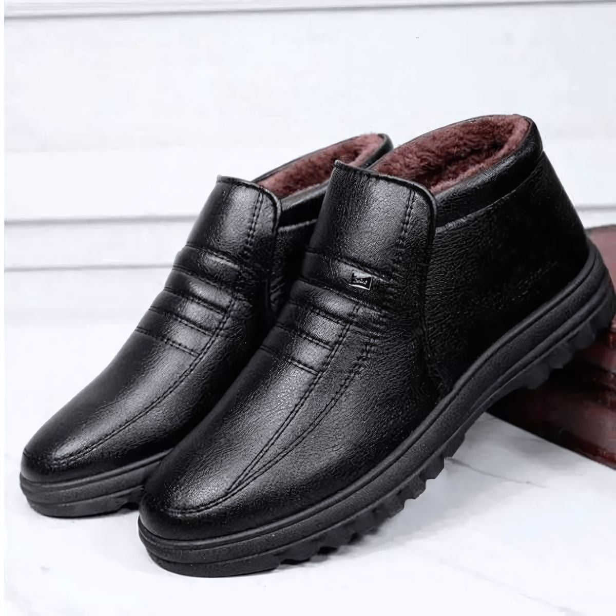 Bota Masculina de Inverno Forth Forrada em Lã